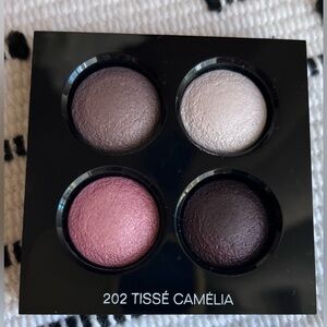 CHANEL eyeshadow quad